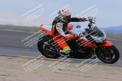 media/Jan-14-2023-SoCal Trackdays (Sat) [[497694156f]]/Turn 11 Inside (950am)/